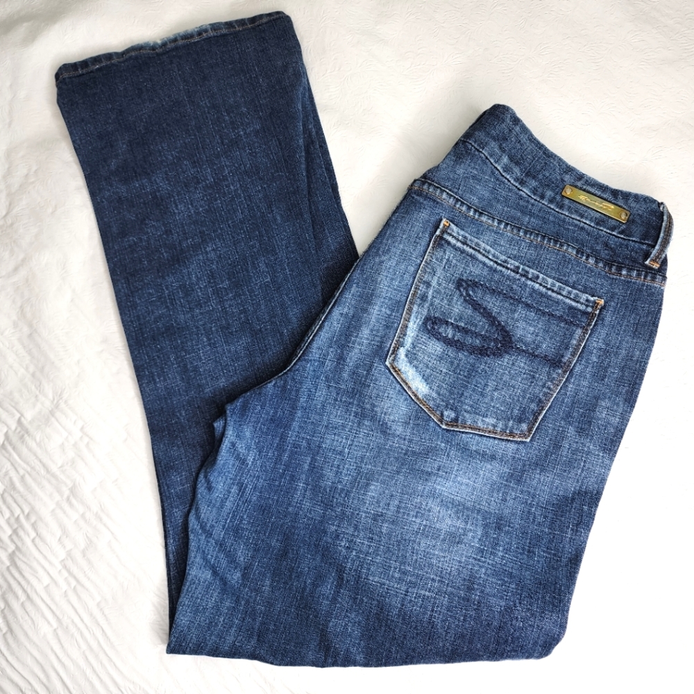 Seven7 Premium Denim Jeans Mid Rise Straight Leg Distressed Women’s Plus Size 18